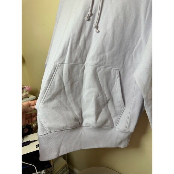 Champion Reverse Weave Embroidered Hoodie Pastel Lilac Size Medium Brand New - Picture 8 of 8